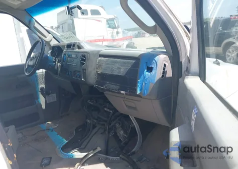 2013 Ford E-250 Commercial из США, поврежденный, VIN 1FTNS2EL4DDA68699